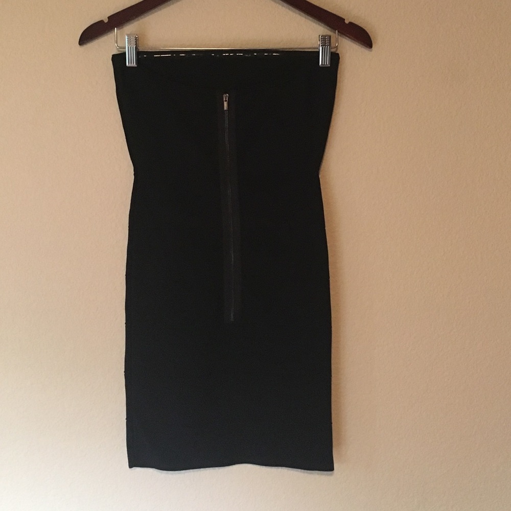 New BCBG Alyona Black Bandage Dress Small - Picture 7 of 8